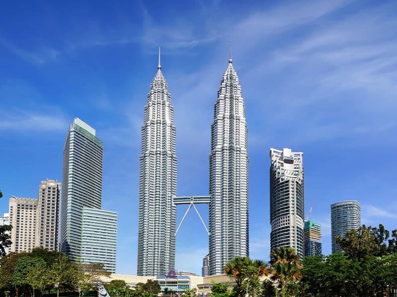 Singapore to Kuala Lumpur cross border taxi