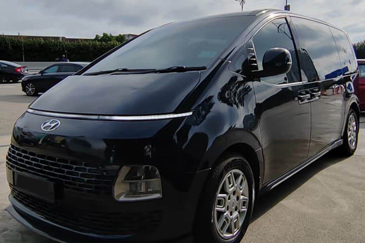 Hyundai Starex 1