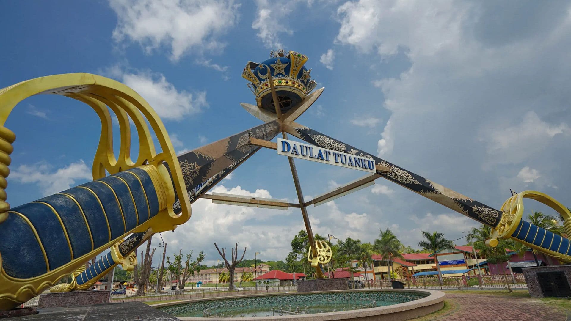 Private car Singapore to Mersing