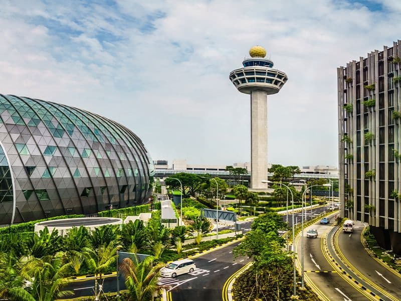 Changi Airport private car transfer to Malaysia